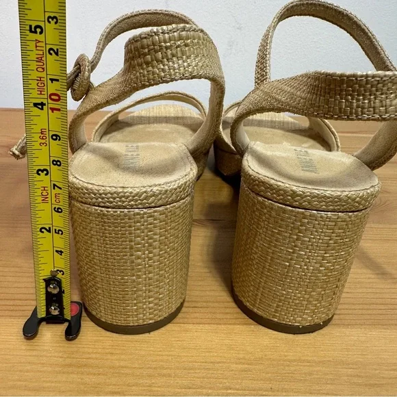 Anne Klein Raffia Block Heel Sandals Natural Beige Ankle Strap Size 10 - Picture 3 of 6